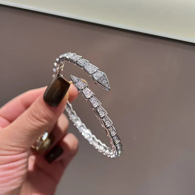 BV Bracelet with Zirconia