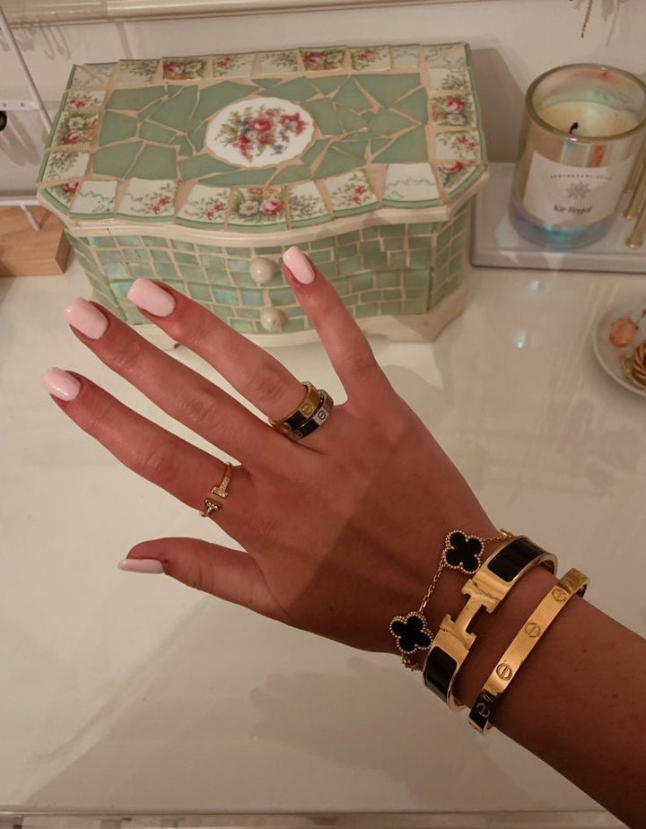 Black H Bracelet