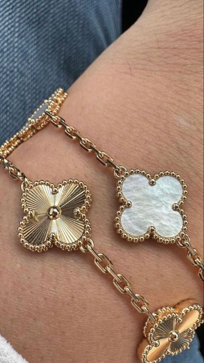Vintage Alhambra 5 Clover Bracelet – Gold Semi-Jewelry