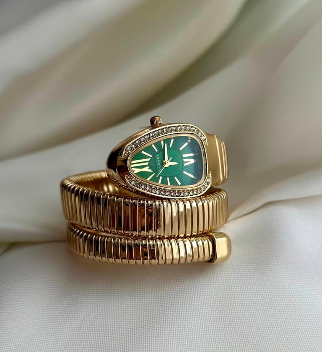 BV Serpent Tubogas Watch