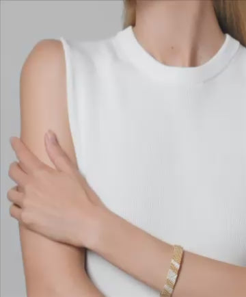Mysterious V.C Bracelet